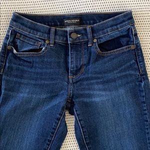 Banana Republic - Girlfriend Fit Denim  - Size 25P